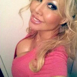 Cougars Libres para Encontrar, grupo porno de Telegram